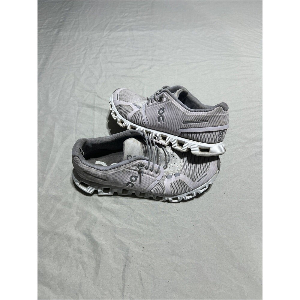 Grey On Cloud Sneaker Women’s US W7 UK 5 EU 38 Running Training Speed Lacing M